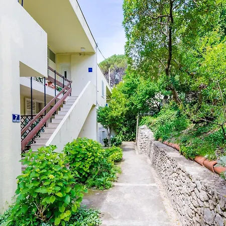 Petrana - With Terrace Apartamento Dubrovnik